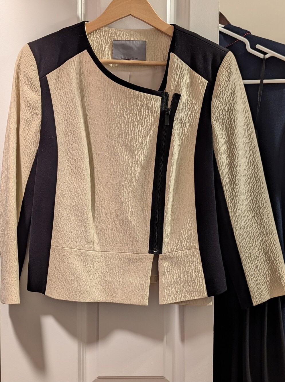 Classiques Entier Two-Tone Black and Cream Asymmetric Zip Jacket